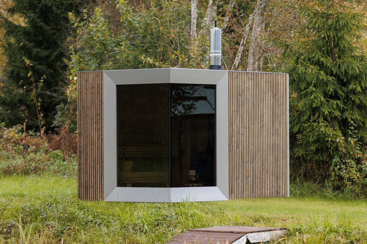 Genevas Zermatt Outdoor Sauna with Changeroom