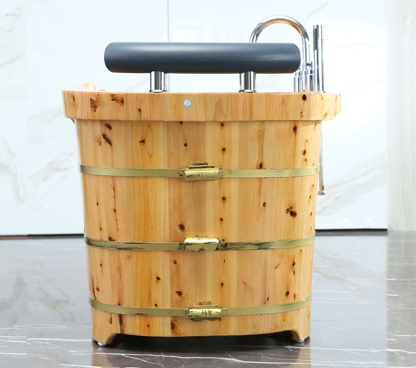ALFI brand AB1136 61'' Free Standing Cedar Wooden Bathtub with Tub Filler - Elite Vitality